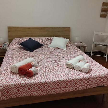 Apartamento Il Gelsomino Rímini Exterior foto
