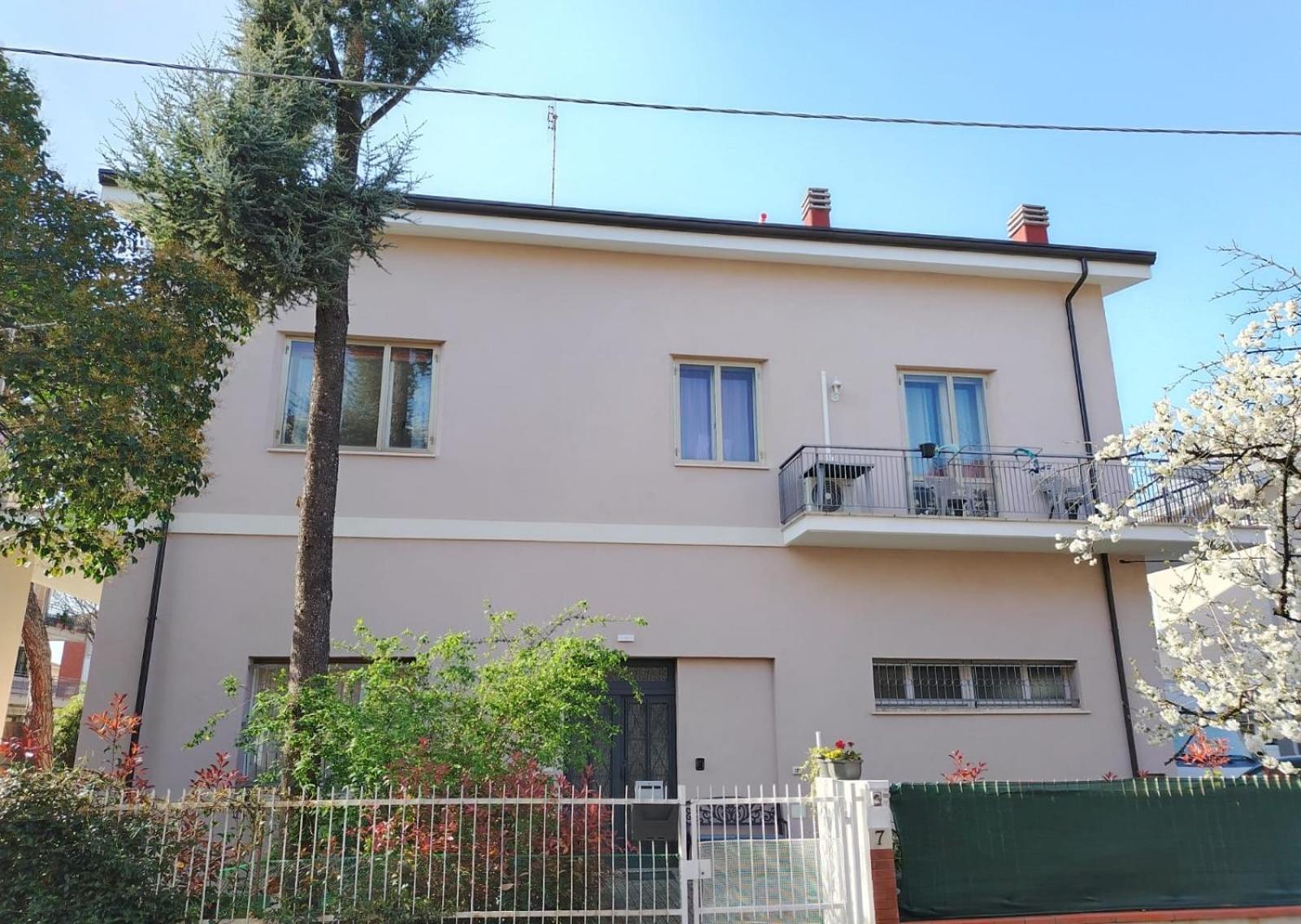 Apartamento Il Gelsomino Rímini Exterior foto